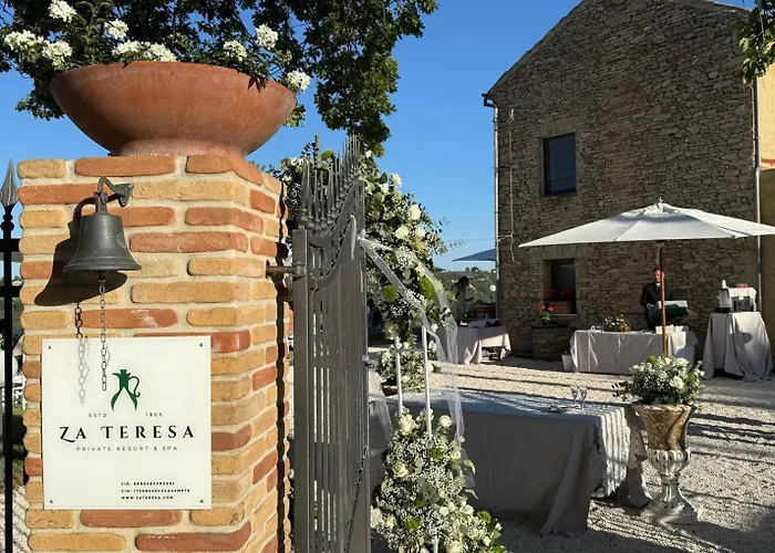 펜션 Za Teresa - Napoleonic Private & - Heated Pool On Request