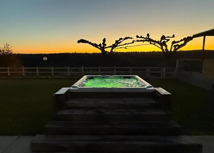 펜션 Za Teresa - Napoleonic Private & - Heated Pool On Request