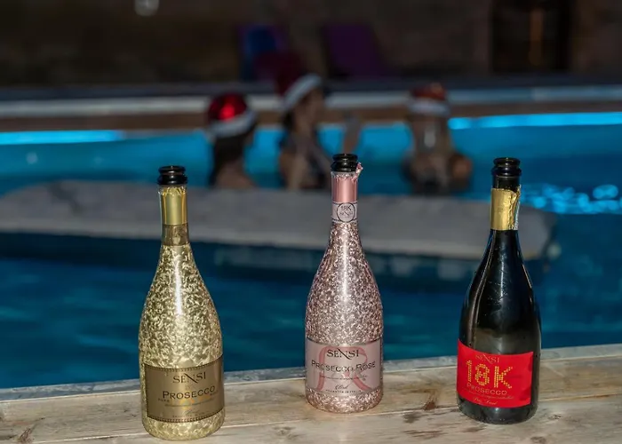 Za Teresa - Napoleonic Private & - Heated Pool On Request *